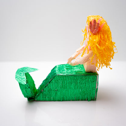 Pearl Mermaid Mini Pinata Girls Party Favor Under the Sea Party